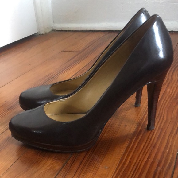 Nine West “Regolar” Platform Pump - Picture 3 of 10